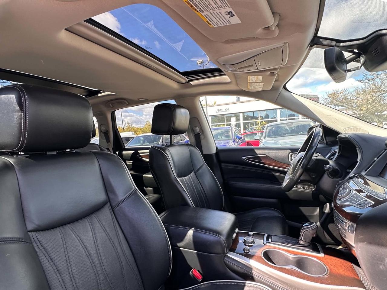 2017 Infiniti QX60 PURE Photo