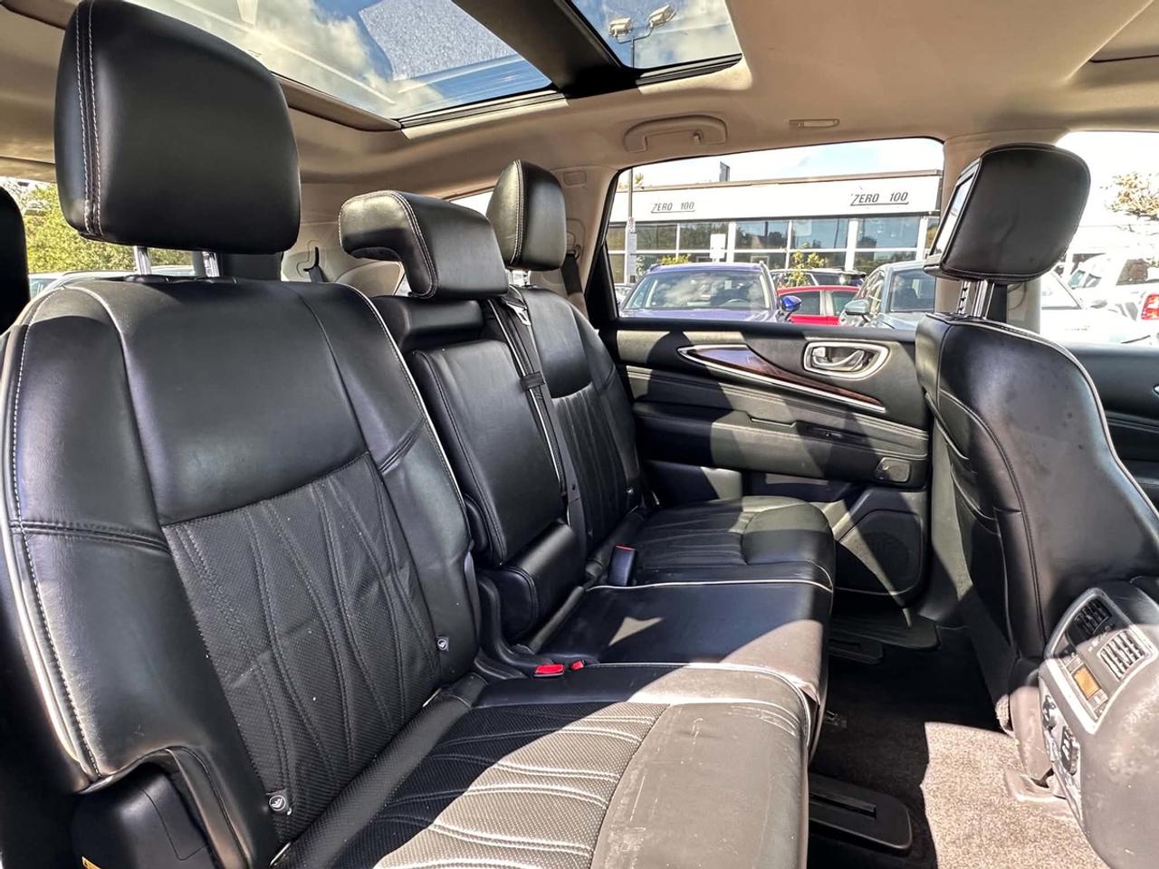 2017 Infiniti QX60 PURE Photo