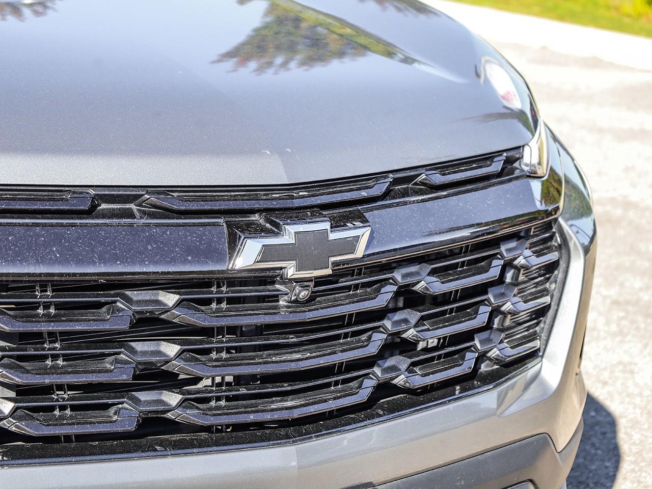 2025 Chevrolet Equinox LT HEATED STEERING WHEEL-HEATED SEATS-MOONROOF- Photo