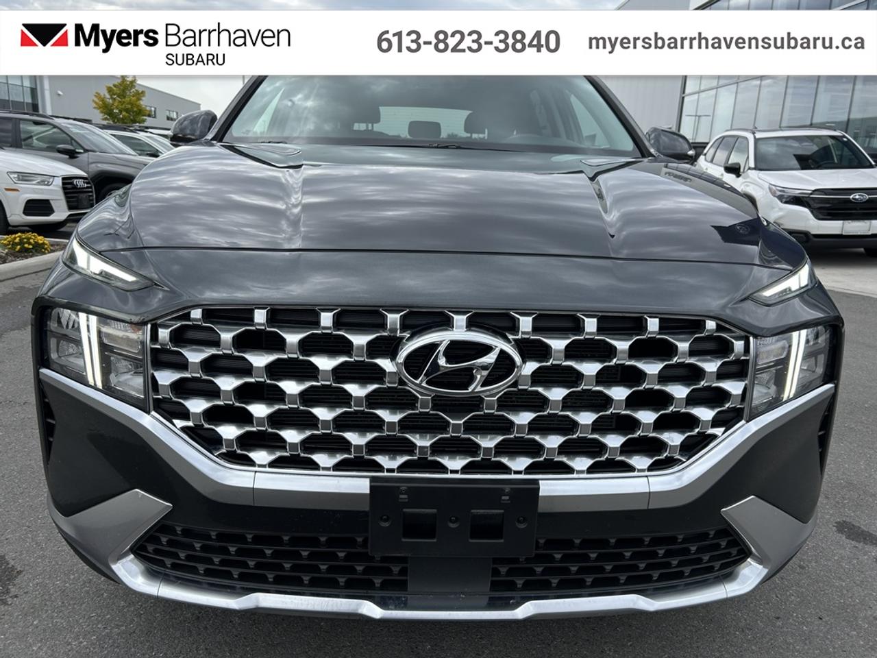 2022 Hyundai Santa Fe Preferred AWD w/Trend Package Photo2