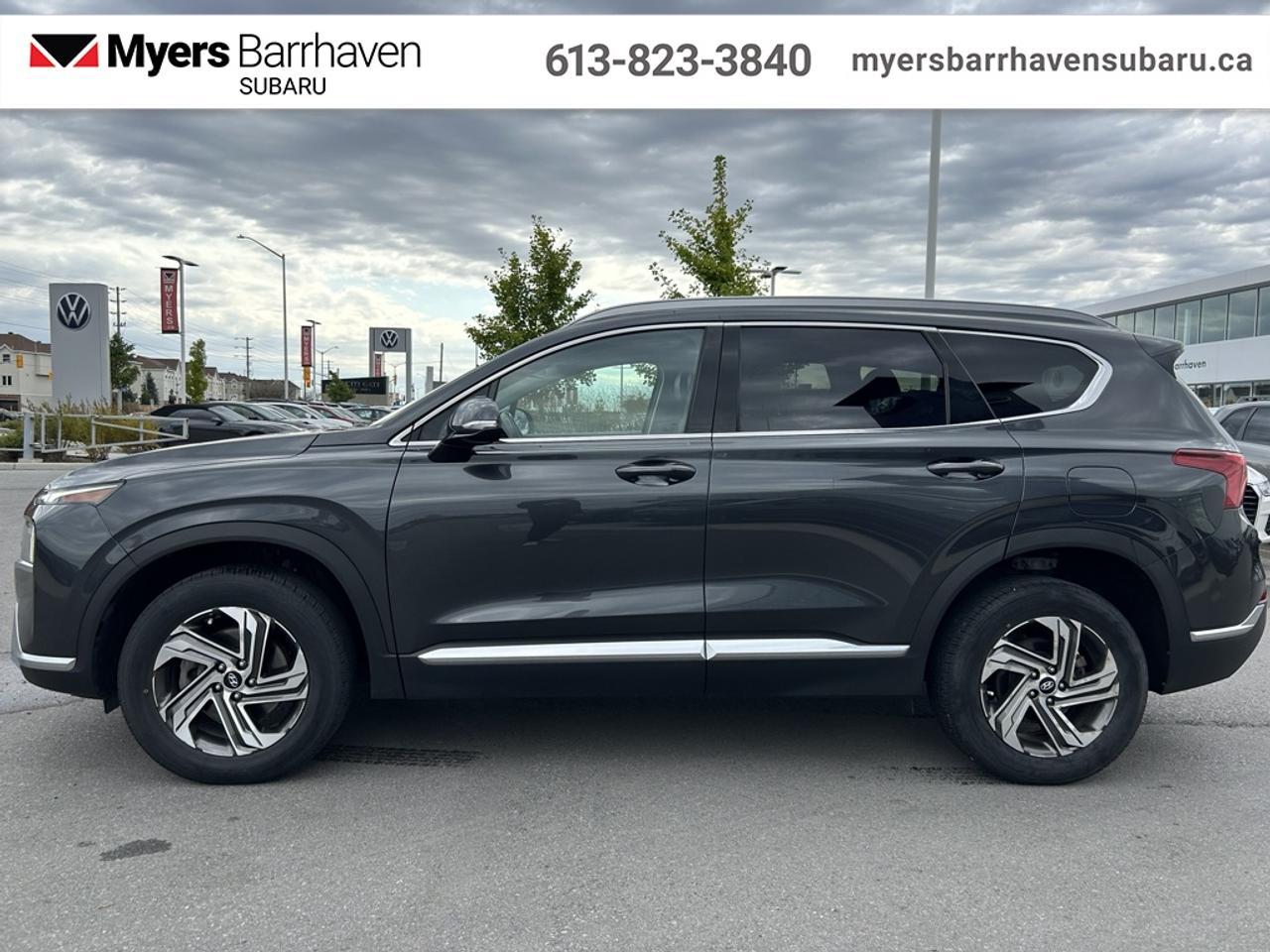 2022 Hyundai Santa Fe Preferred AWD w/Trend Package Photo4