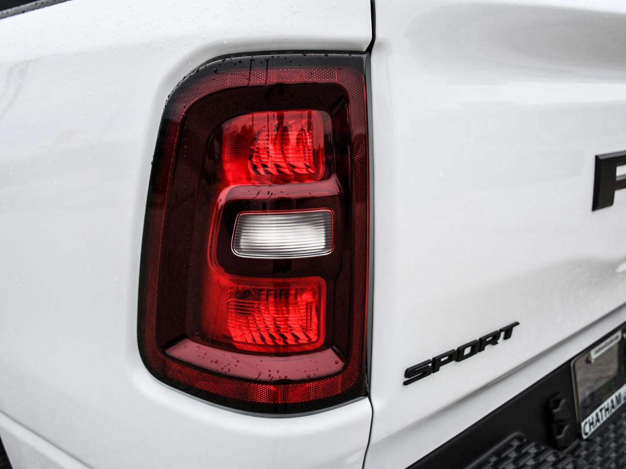 2026 RAM 1500 Sport 4x4 Crew Cab 6'4" Box Photo
