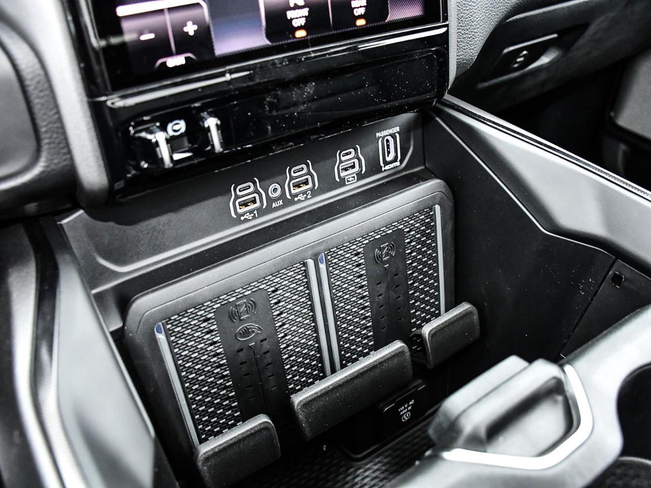 2026 RAM 1500 Sport 4x4 Crew Cab 6'4" Box Photo