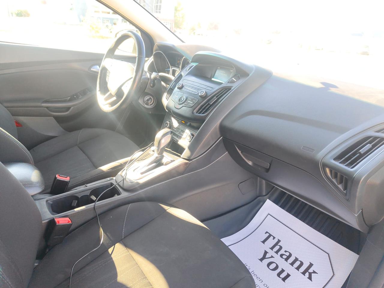 2018 Ford Focus SE - Photo #16