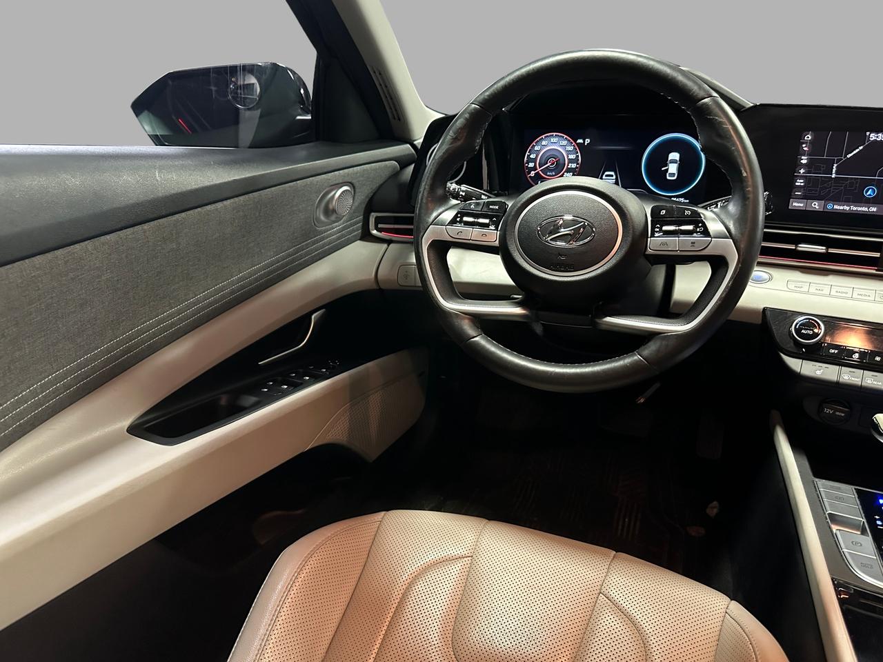 2023 Hyundai Elantra LUXURY | 2-TONE LEATHER | SNRF | | NAVI | ALLOYS | Photo