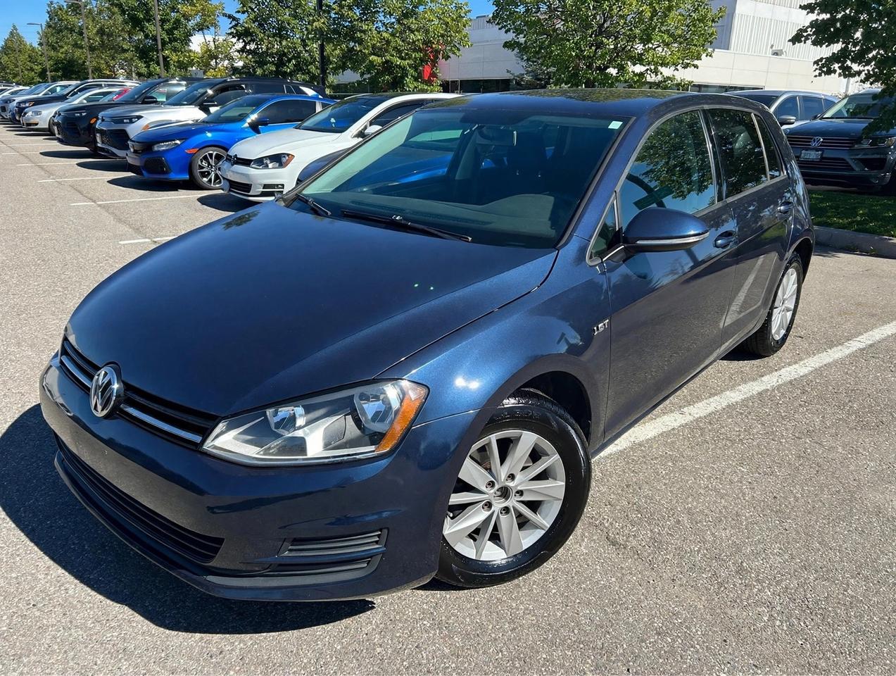 2017 Volkswagen Golf 1.8T Trendline Photo