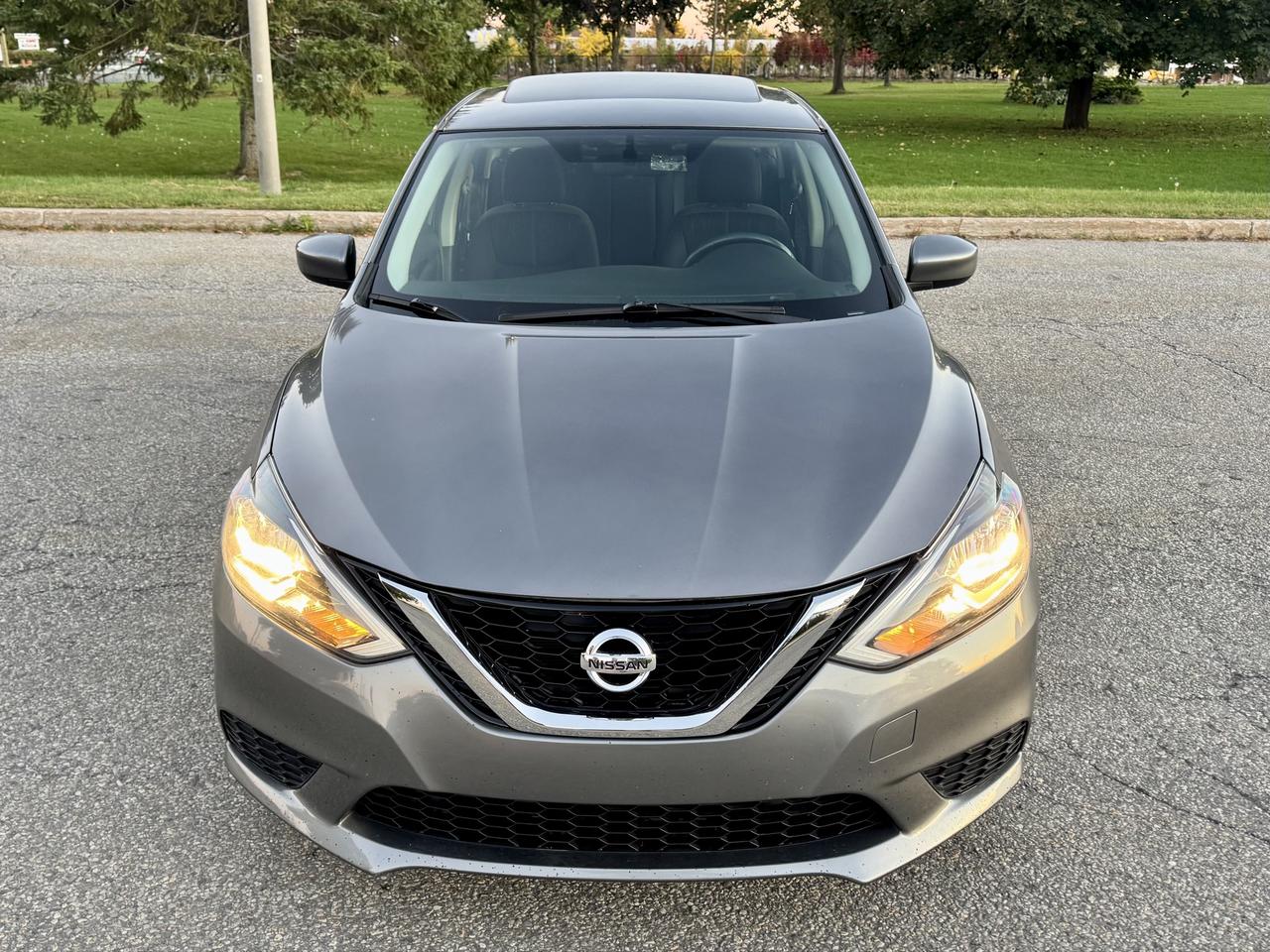 2017 Nissan Sentra SV Photo