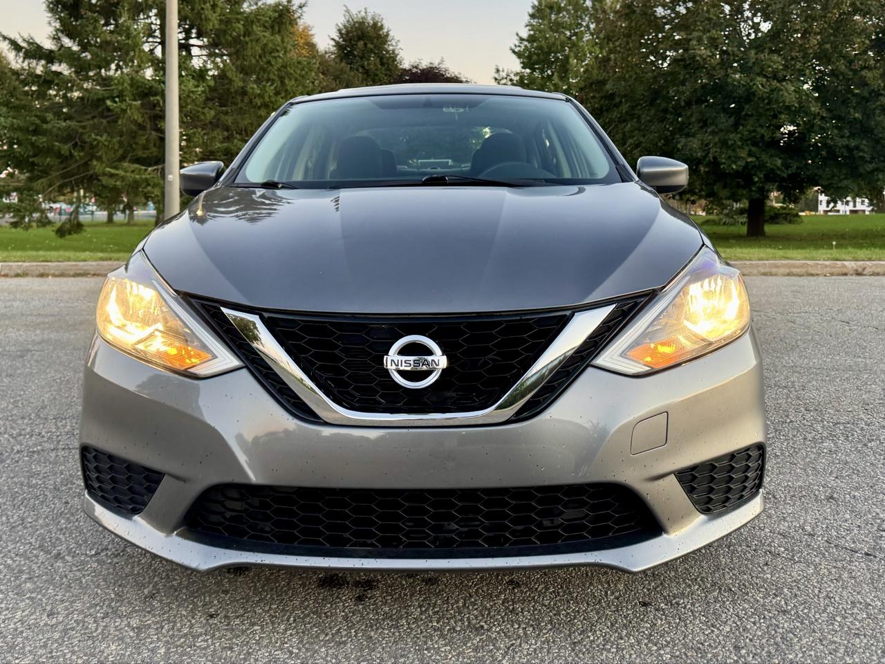 2017 Nissan Sentra SV Photo