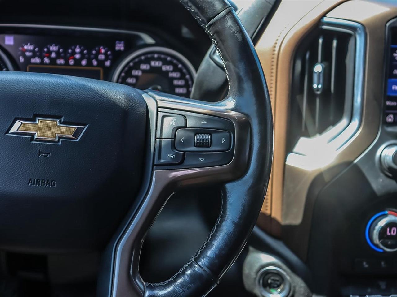 2023 Chevrolet Silverado 2500 HD 4WD Crew Cab 159 High Country Photo