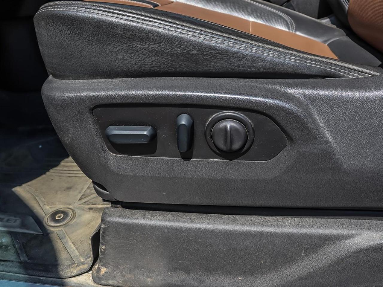 2023 Chevrolet Silverado 2500 HD 4WD Crew Cab 159 High Country Photo