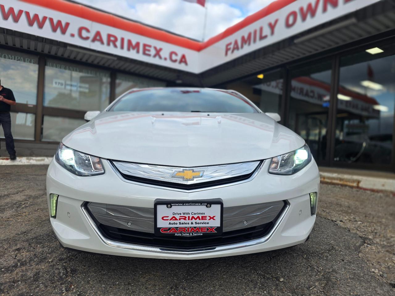2017 Chevrolet Volt Premier PHEV | LOW KMS | ACCIDENT FREE | ONE OWNER Photo