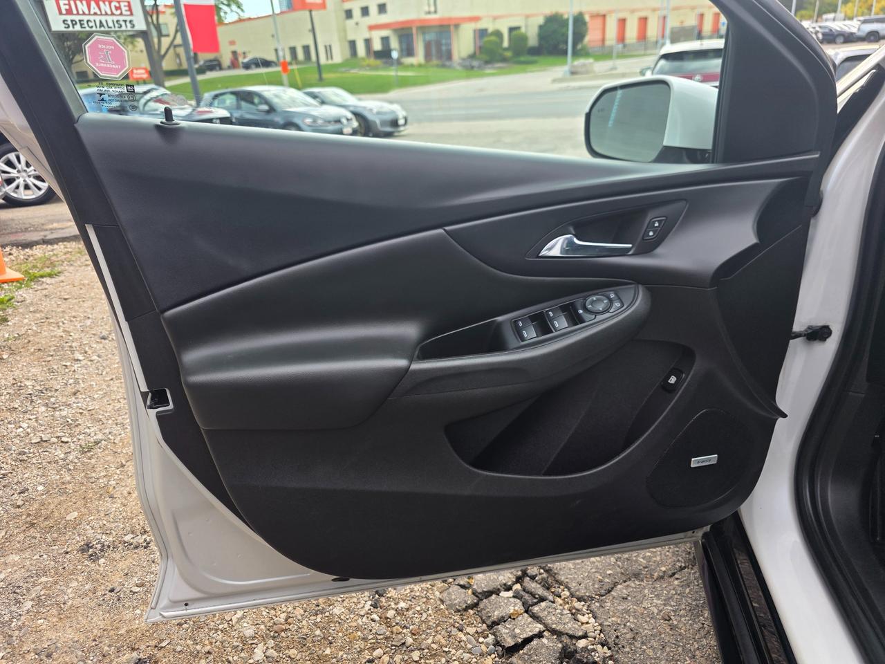 2017 Chevrolet Volt Premier PHEV | LOW KMS | ACCIDENT FREE | ONE OWNER Photo