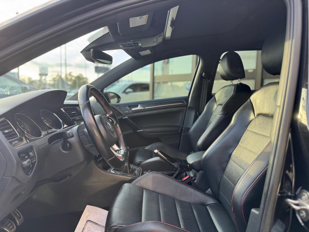 2018 Volkswagen Golf GTI 5-Door Autobahn NEW ARRIVAL | MANUAL | GTI AUTOBAHN Photo