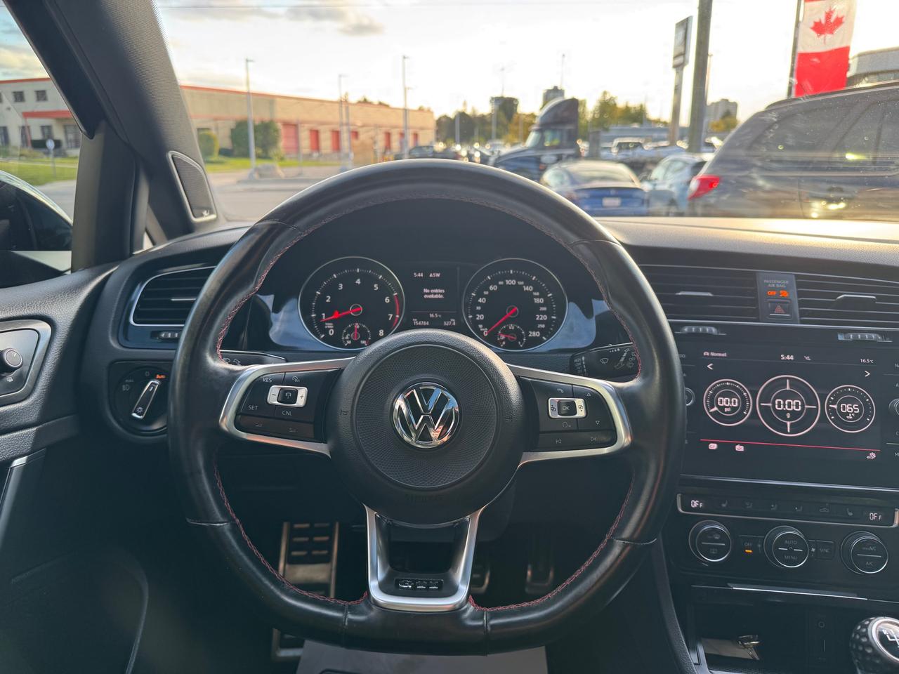 2018 Volkswagen Golf GTI 5-Door Autobahn NEW ARRIVAL | MANUAL | GTI AUTOBAHN Photo
