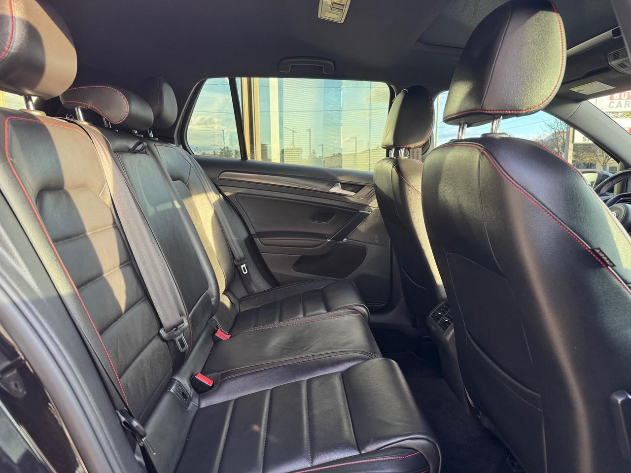 2018 Volkswagen Golf GTI 5-Door Autobahn NEW ARRIVAL | MANUAL | GTI AUTOBAHN Photo