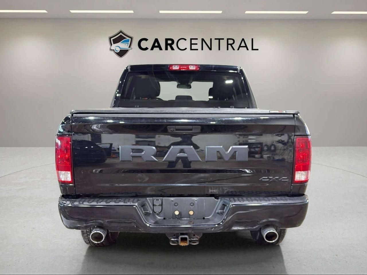 2020 RAM 1500 EXPRESS| CLEAN CARFAX| NIGHT EDITION| HEM| LEATHER Photo3