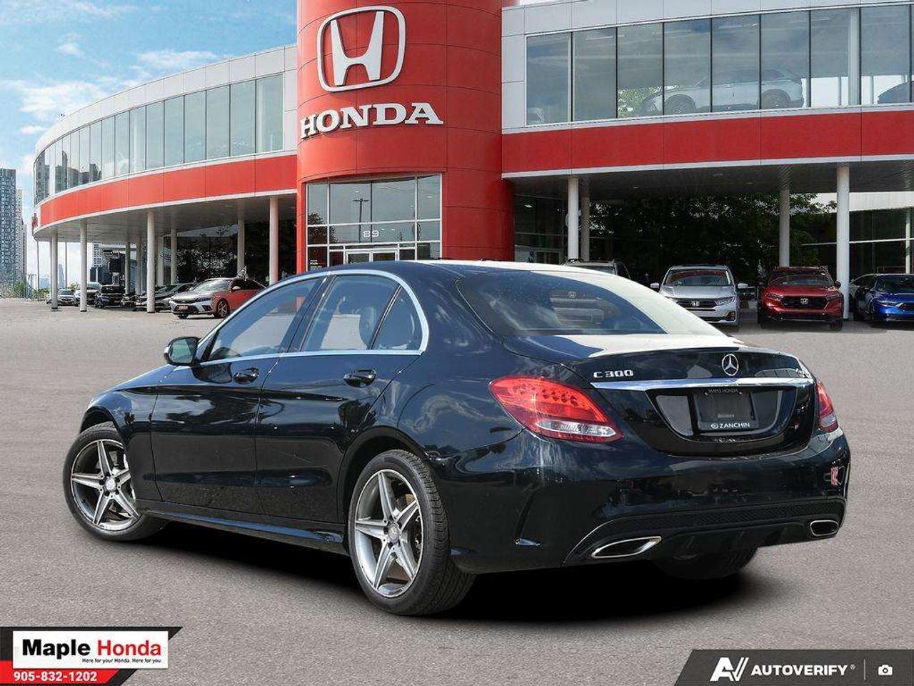 2015 Mercedes-Benz C-Class 4MATIC® Photo
