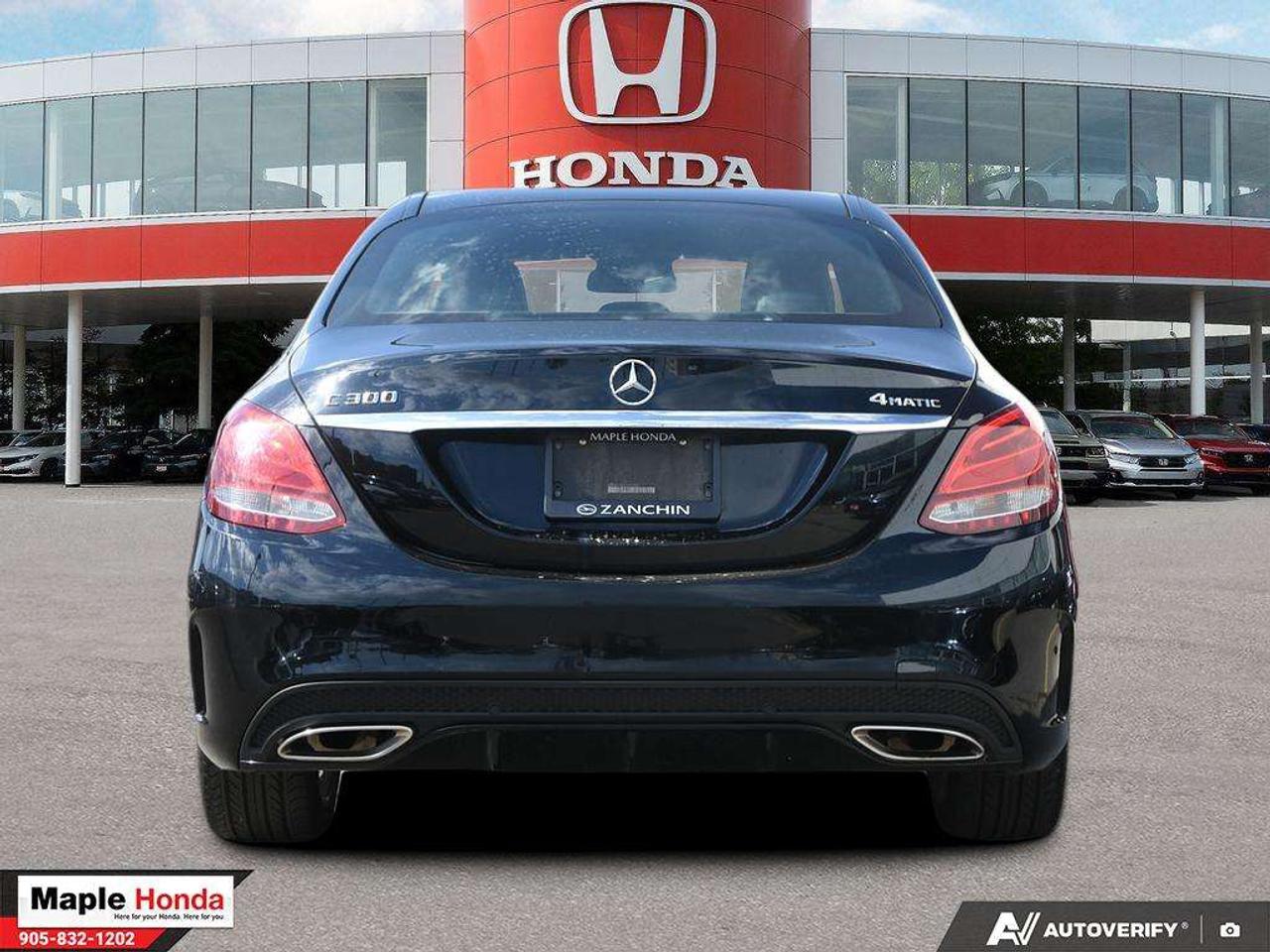 2015 Mercedes-Benz C-Class 4MATIC® Photo