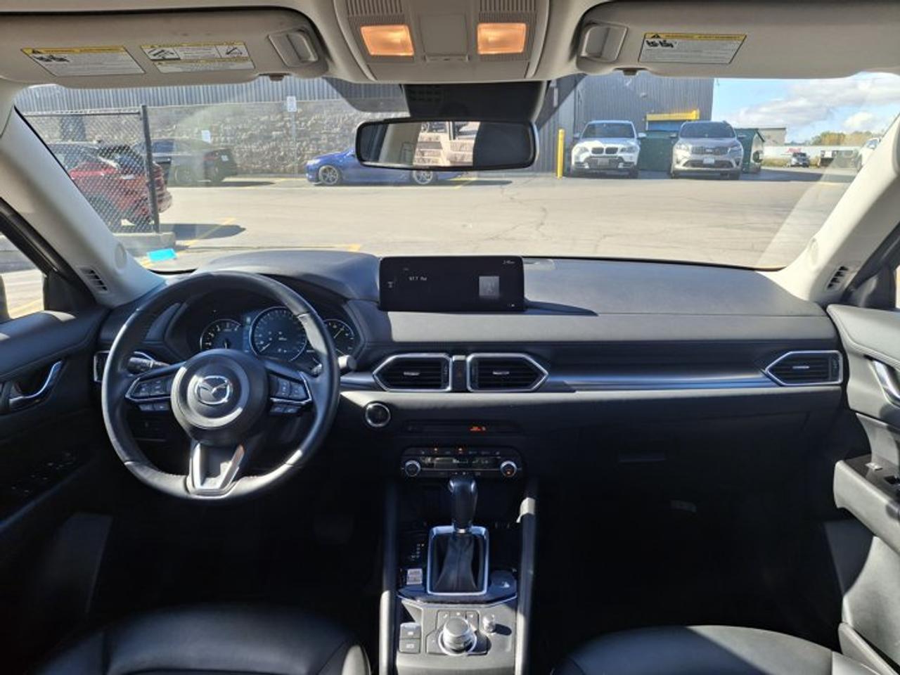 2025 Mazda CX-5 GS AWD | Leatherette | Power Seat | Heated Wheel + Seats | Adaptive Cruise | CarPlay and More ! Photo