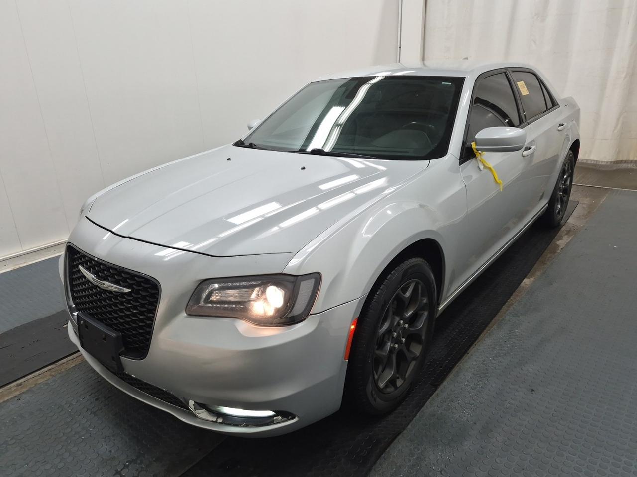 2019 Chrysler 300