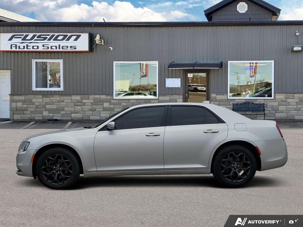 2019 Chrysler 300 300S AWD-REMOTE START-LEATHER-REAR CAMERA-SAT RADI Photo