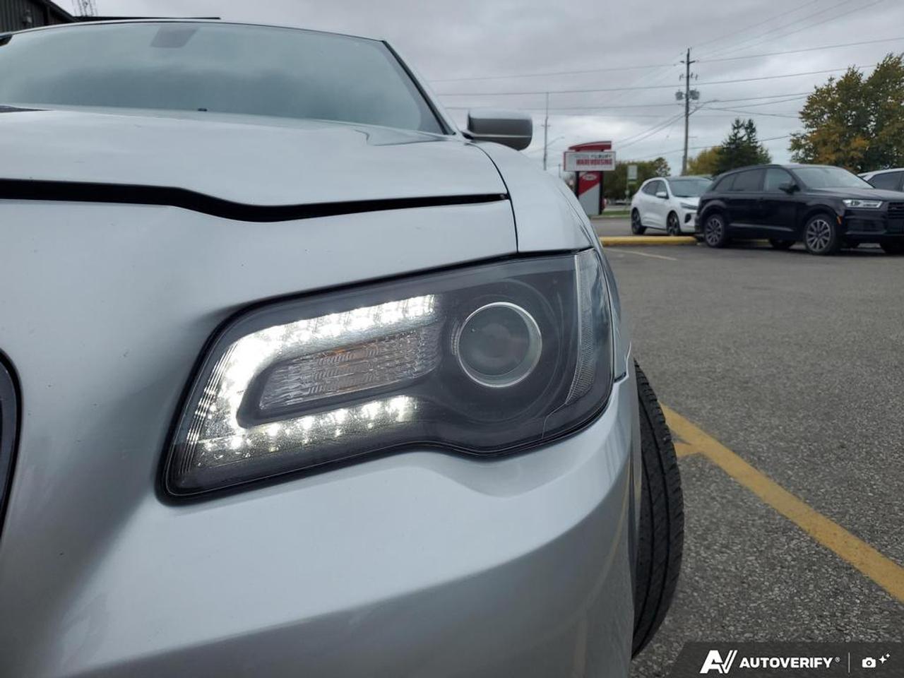 2019 Chrysler 300 300S AWD-REMOTE START-LEATHER-REAR CAMERA-SAT RADI Photo