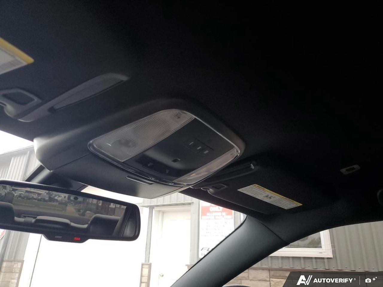 2019 Chrysler 300 300S AWD-REMOTE START-LEATHER-REAR CAMERA-SAT RADI Photo