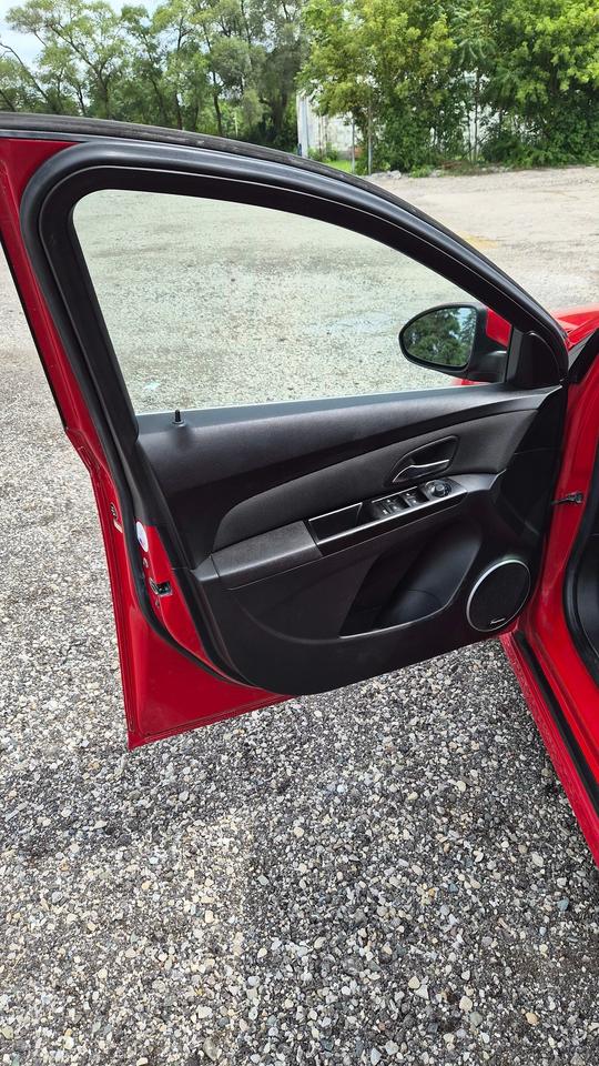 2012 Chevrolet Cruze LT Turbo+ w/1SB Photo