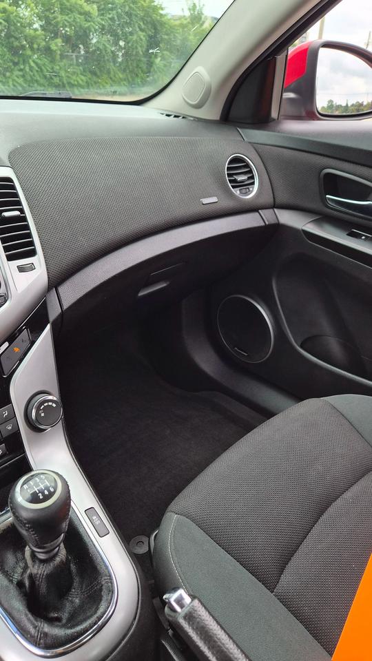 2012 Chevrolet Cruze LT Turbo+ w/1SB Photo
