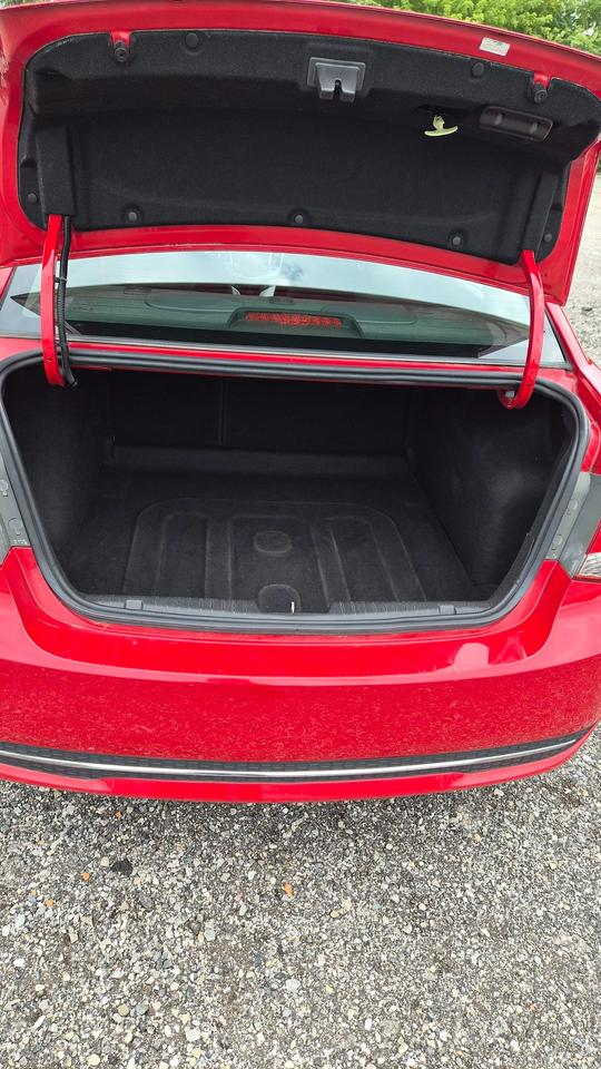 2012 Chevrolet Cruze LT Turbo+ w/1SB Photo