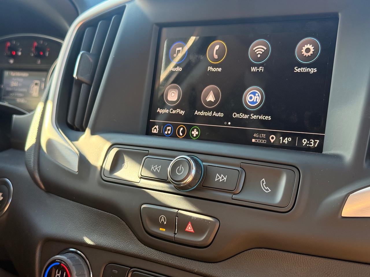 2024 GMC Terrain SLE Photo