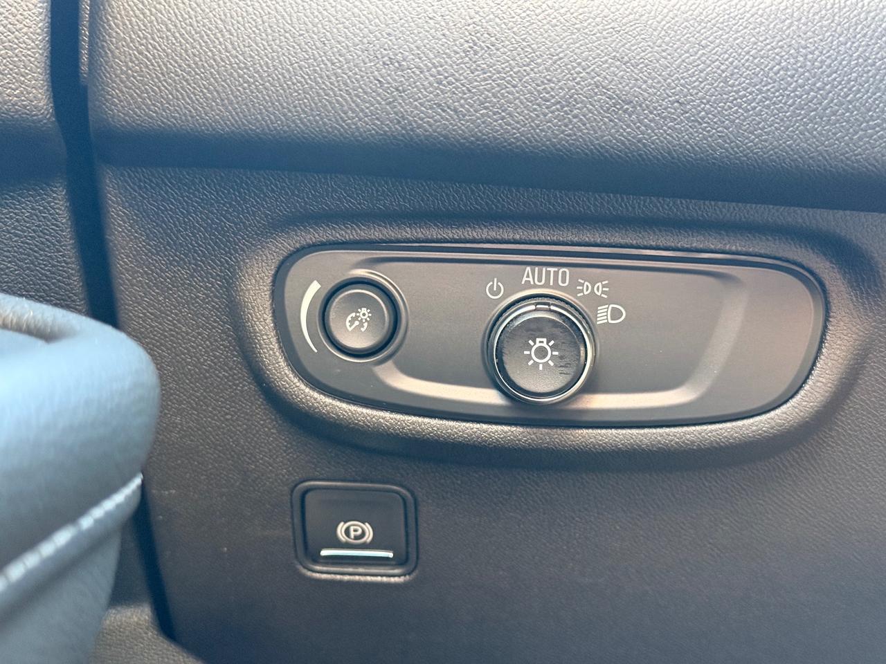 2024 GMC Terrain SLE Photo