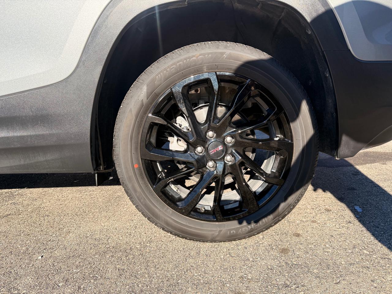 2024 GMC Terrain SLE Photo