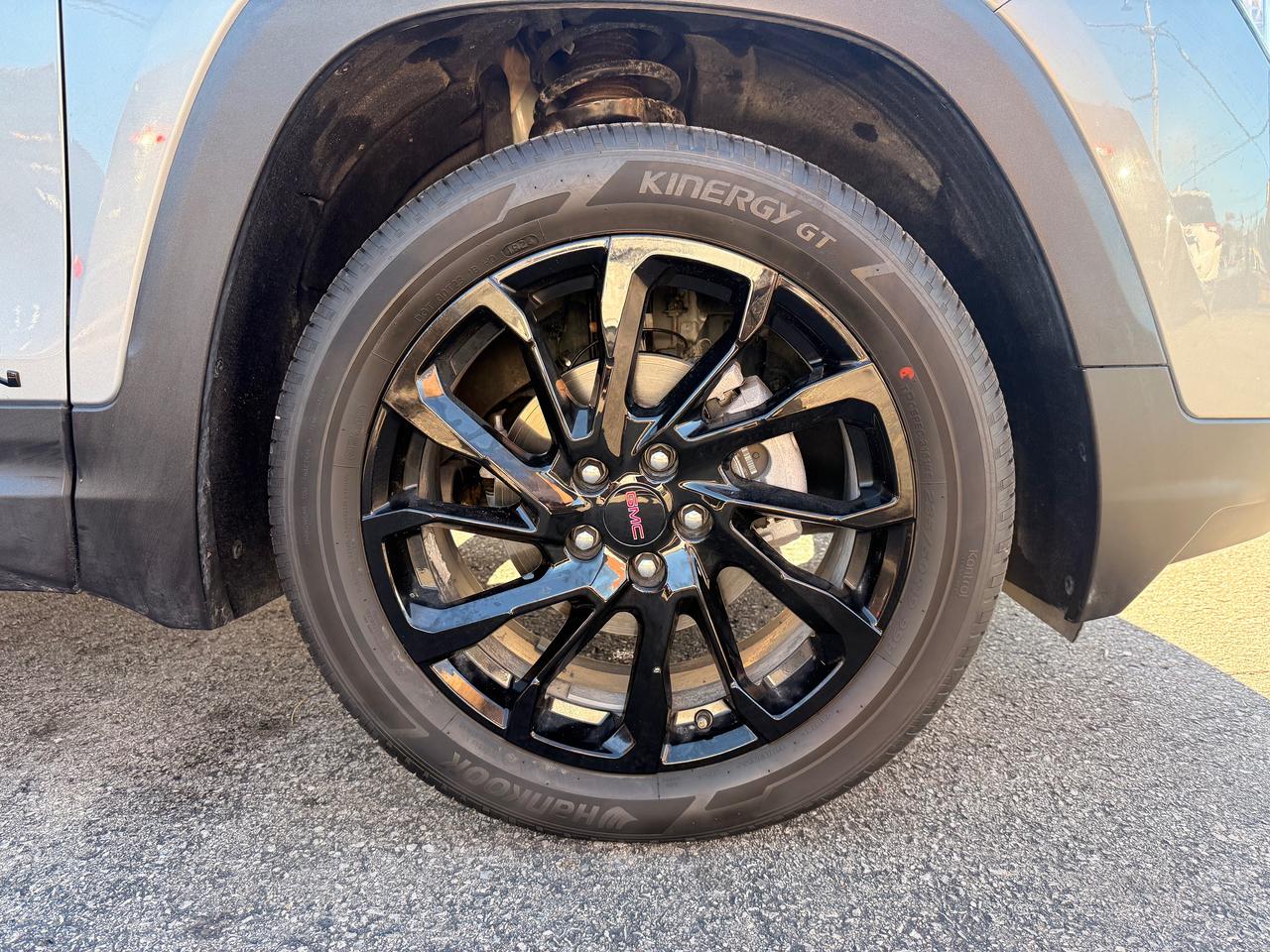 2024 GMC Terrain SLE Photo