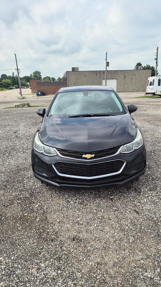 2016 Chevrolet Cruze LS Photo