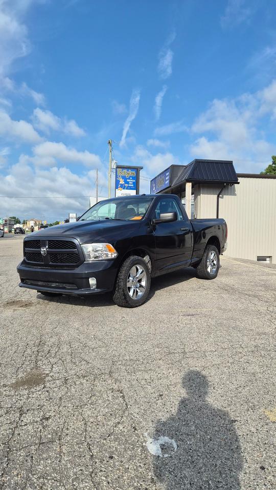2016 RAM 1500 Express Photo1