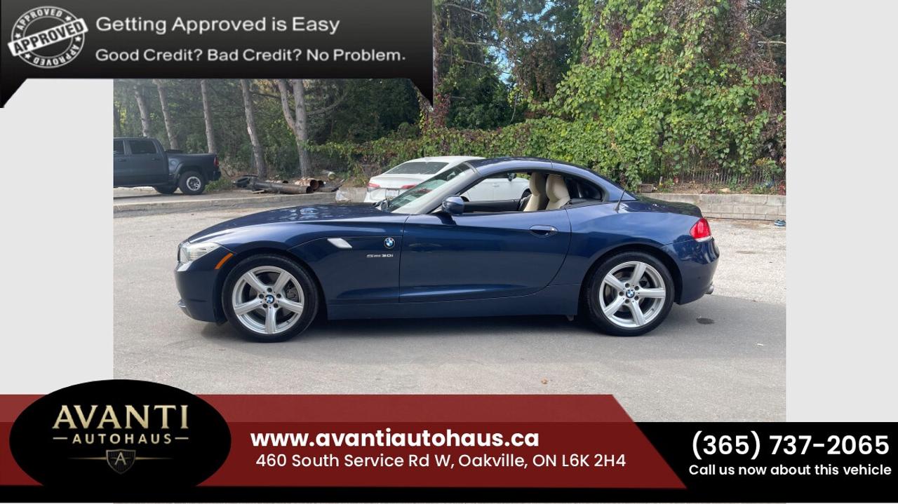 2011 BMW Z4 sDrive30i Photo4