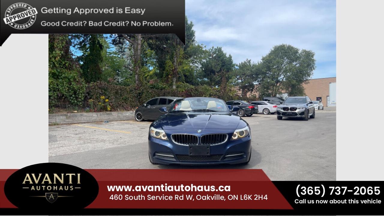 2011 BMW Z4 sDrive30i Photo