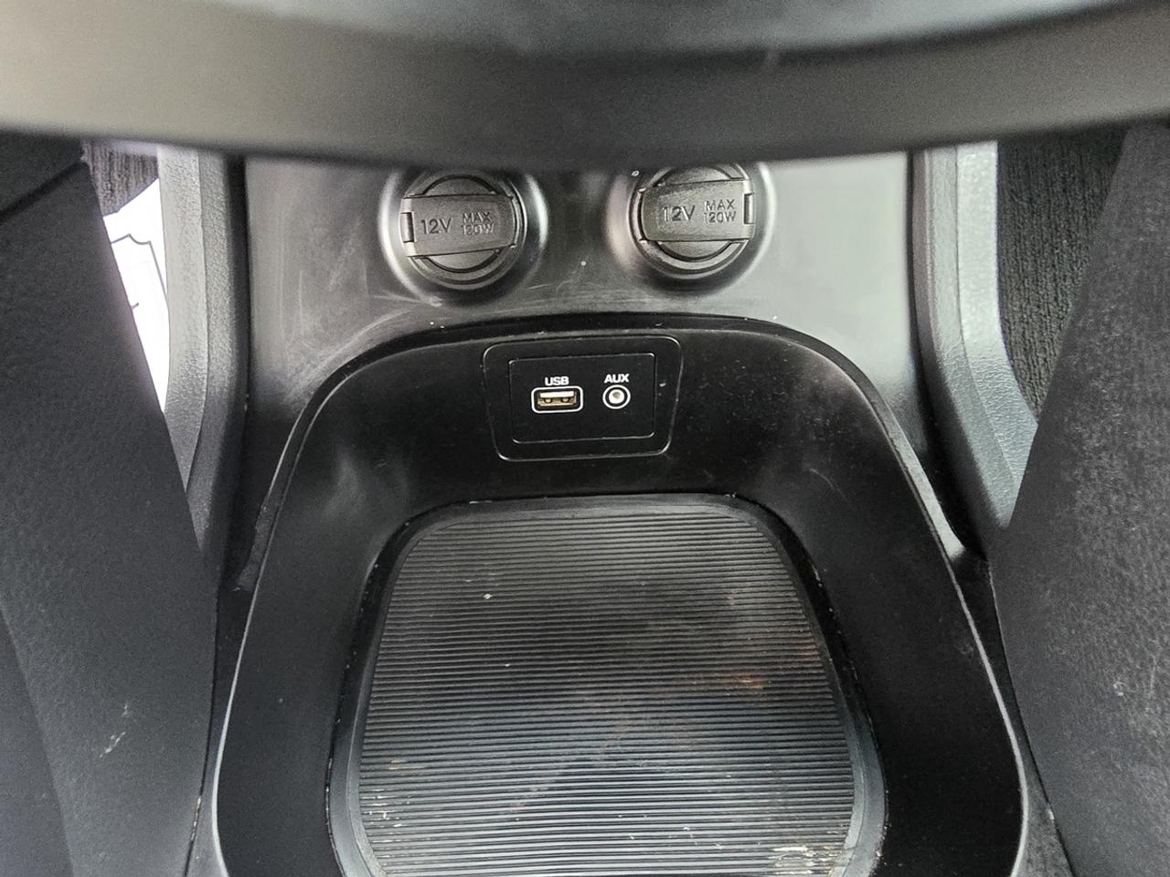 2017 Hyundai Santa Fe Sport Premium Photo