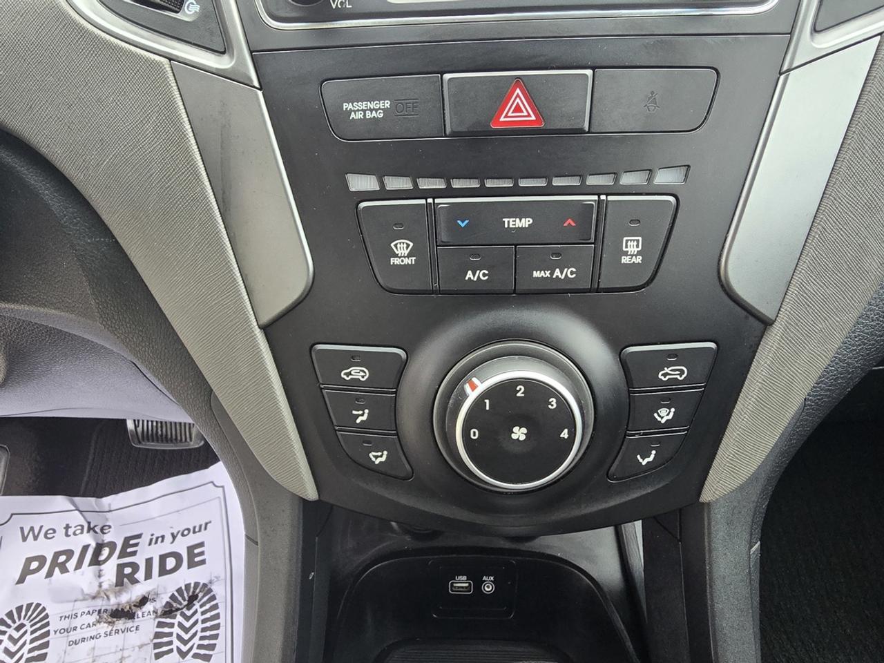 2017 Hyundai Santa Fe Sport Premium Photo
