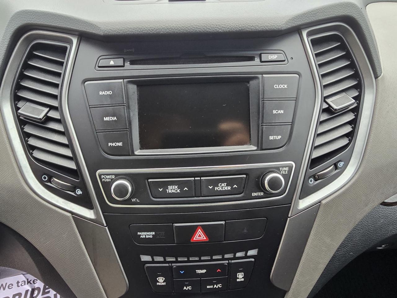 2017 Hyundai Santa Fe Sport Premium Photo