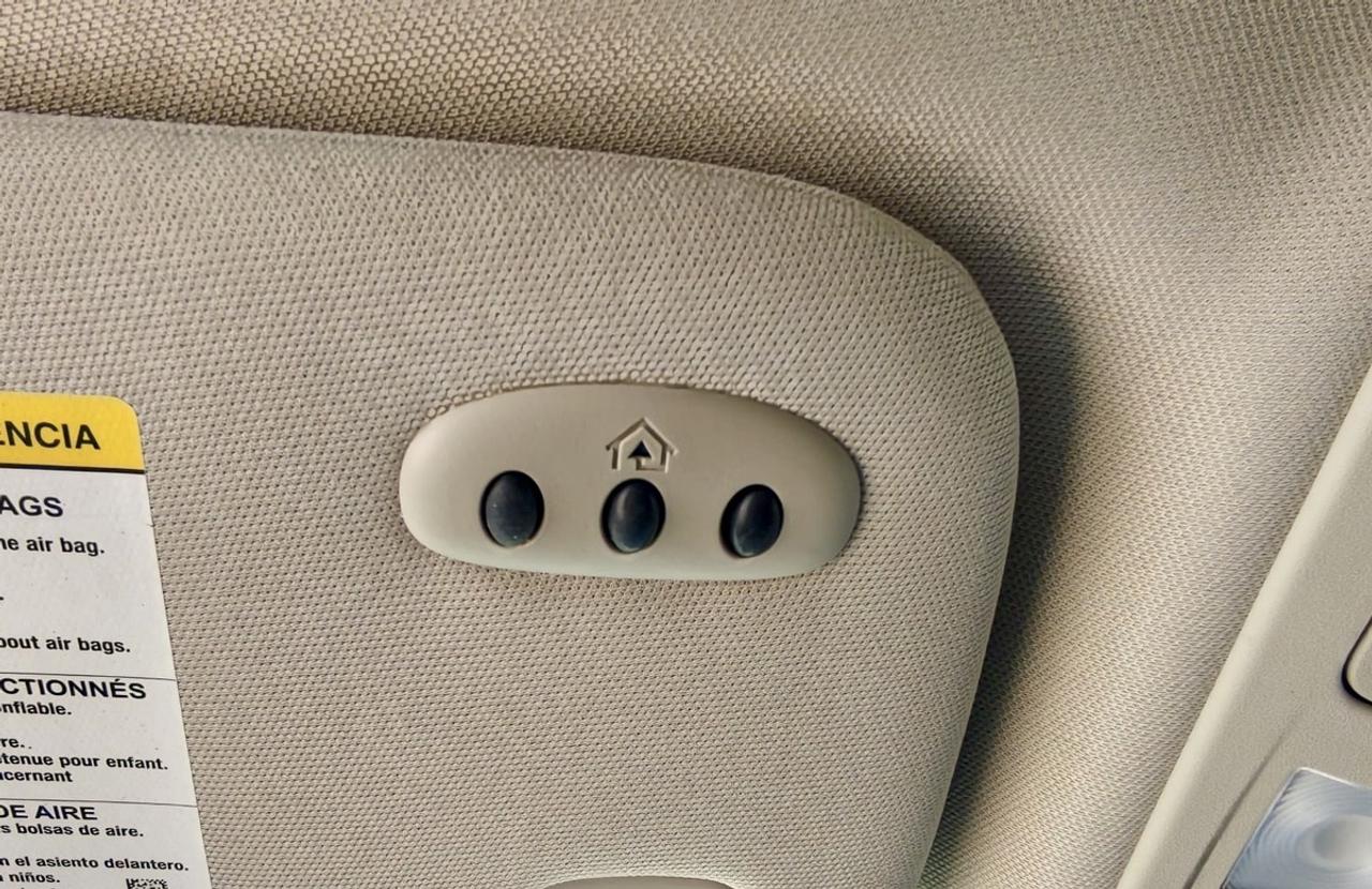 2020 Ford Fusion Titanium Energi Photo