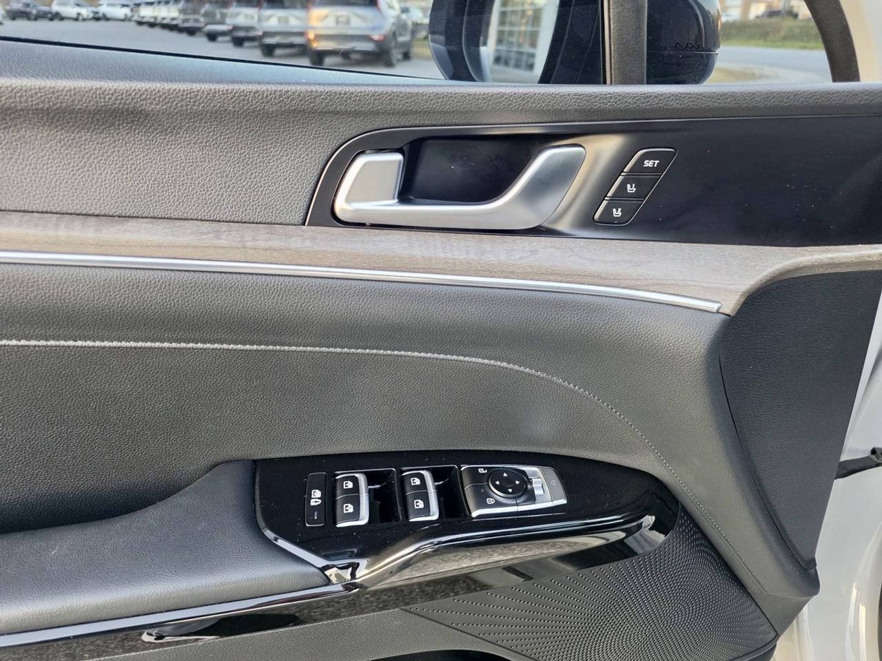 2022 Kia K5 GT-Line Photo