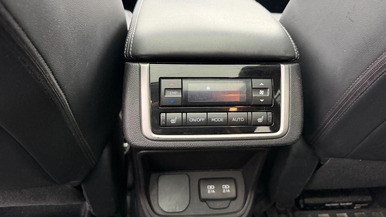 2019 Subaru ASCENT Limited Photo