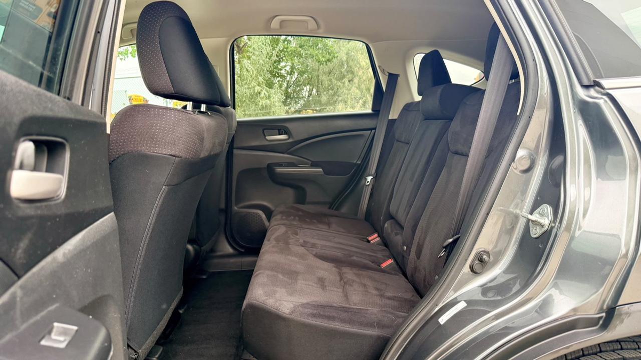 2013 Honda CR-V LX Photo