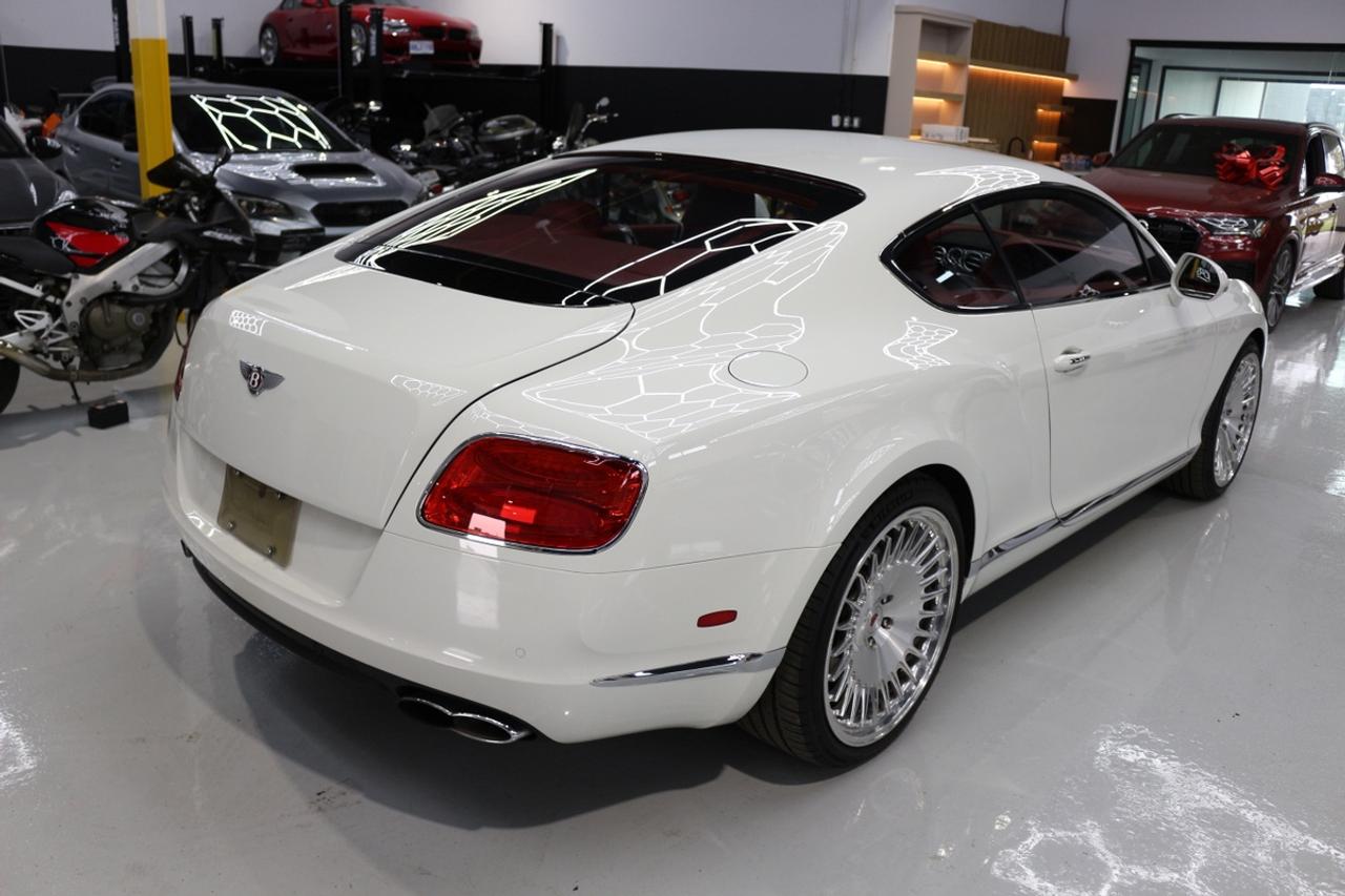 2013 Bentley Continental GT V8 AWD - CLEAN CARFAX RARE RED INTERIOR Photo
