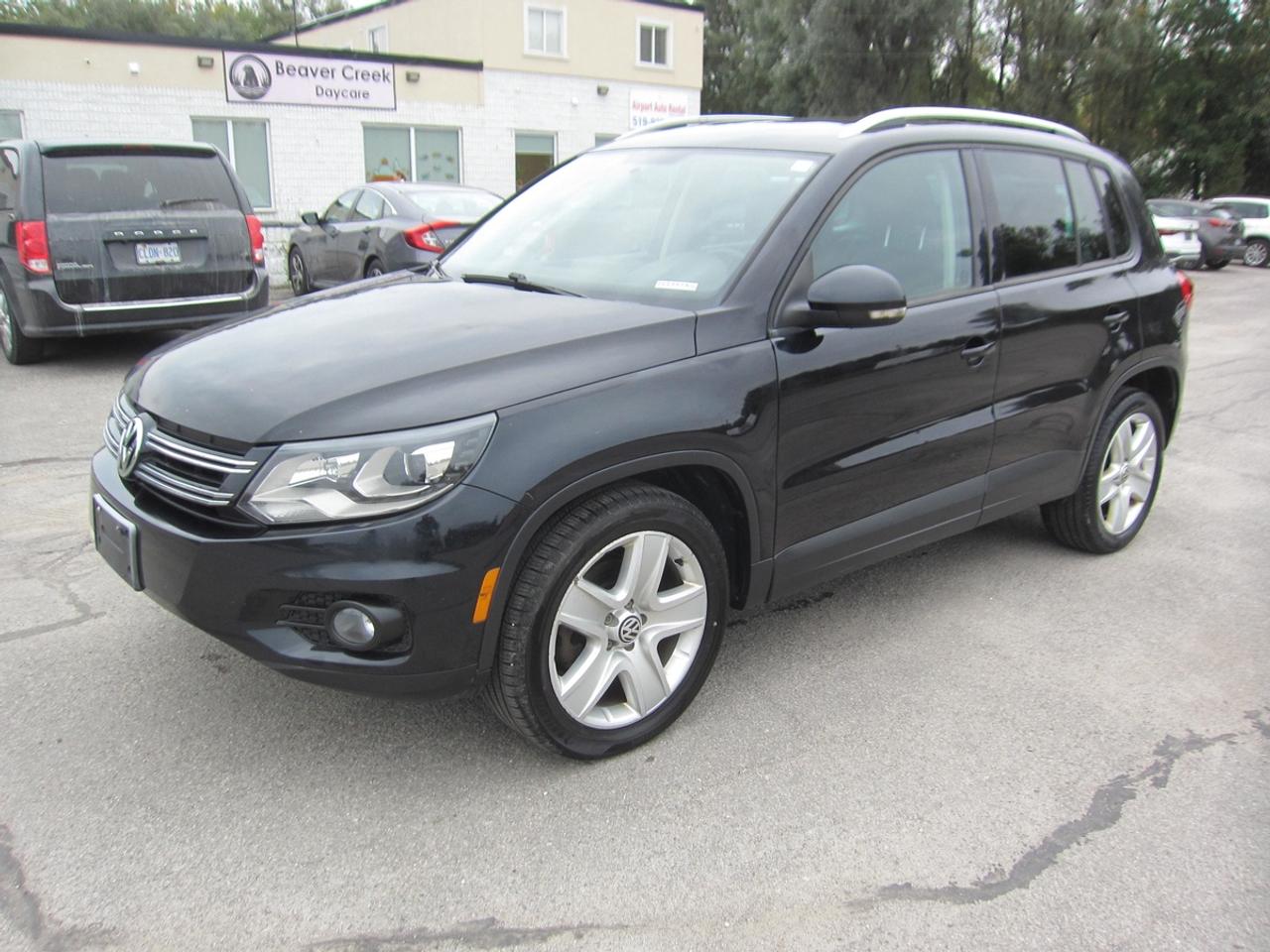 2012 Volkswagen Tiguan SE Photo