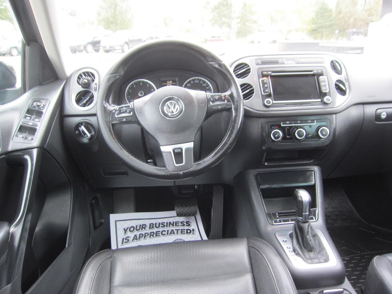 2012 Volkswagen Tiguan SE Photo