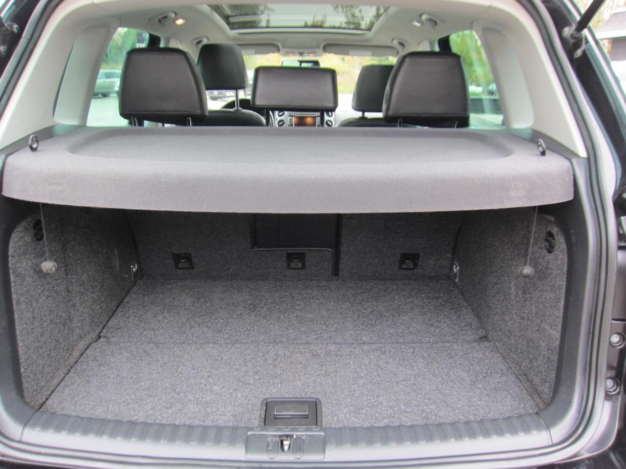 2012 Volkswagen Tiguan SE Photo