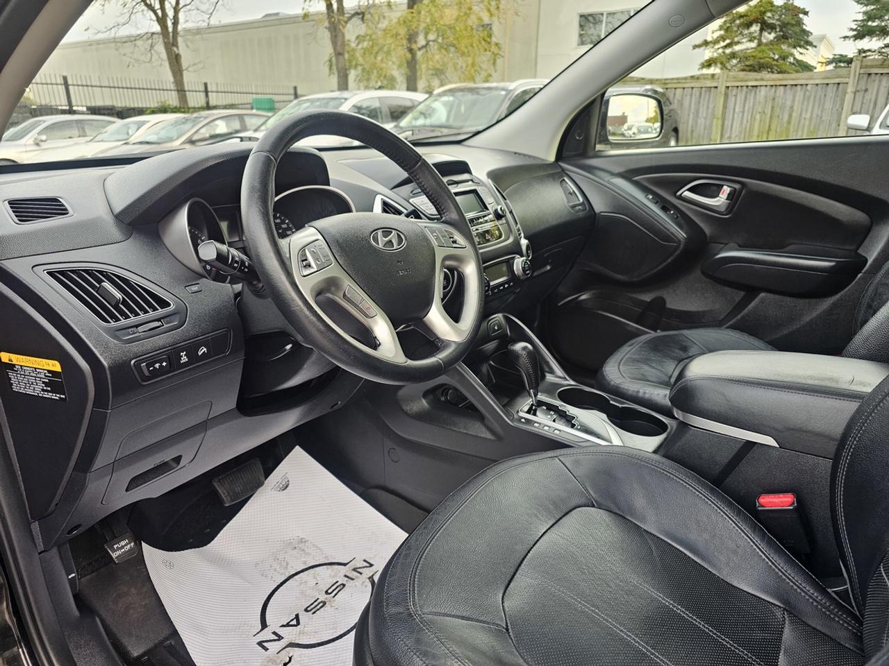 2013 Hyundai Tucson LIMITED AWD | 1 OWNER | ACCIDENT FREE | CERTIFIED Photo